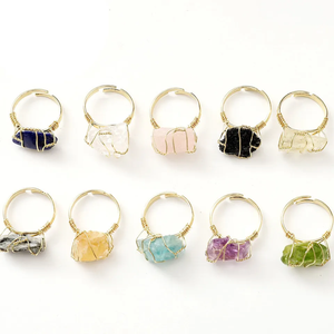 Bagues faites à la main en argent sterling 925 plaqué or et rhodium, entourées de fils, avec pierres brutes mélangées de taille 10x15 mm, forme brute, cadeau de fête - Product Image 2