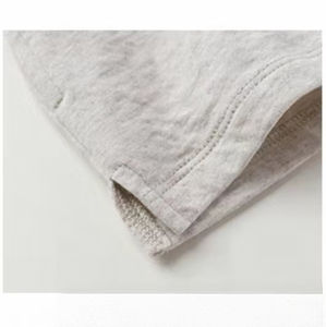 Conjunto cómodo de pantalones cortos de manga corta para niños y niñas de algodón de manga corta de color liso - Product Image 6