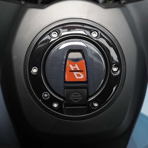 Adesivo Protettivo per Tappo Serbatoio Compatibile con Harley Davidson Pan America, Adesivi Moto Personalizzati - Product Image 1