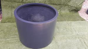 KNT Creations Pot de fleurs circulaire classique moderne en fibre de verre léger et durable, finition mate ou brillante, pour intérieur, extérieur, jardin et maison - Product Image 3