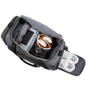 Sac de sport de voyage léger avec poche à chaussures pour hommes et femmes, entraînement de fitness et activités sportives - Product Image 5