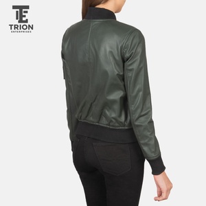 Chaqueta de Cuero Estilo Vintage para Mujer, Aspecto Desgastado, Corte Ajustado, Chaqueta de Motociclista Retro, Cuero Suave de Primera Calidad - Product Image 4