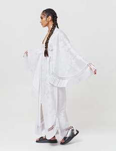 Haute qualité femmes Offre Spéciale brodé ukrainien longue robe Floral ballon manches col en v gland tenue de club Ukraine robe ethnique - Product Image 3