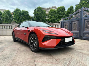 Emeya Modelo 2024 R+ Vehículo Eléctrico Usado con Autonomía NEDC de 601-700 km, Motor de 200-250 kW, Batería de 90-110 kWh - Product Image 3