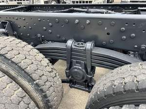 Camion Mercedes Actros 3341 6X6 2010 très propre - Product Image 5