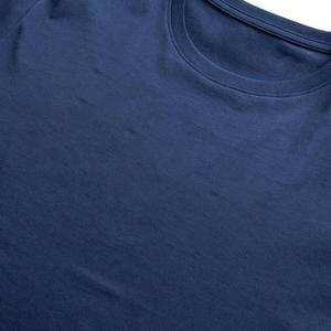 Camisas de algodón de gran tamaño para hombre de verano con sublimación de impresión de logotipo bordado personalizado y opciones de etiqueta de marca - Product Image 3