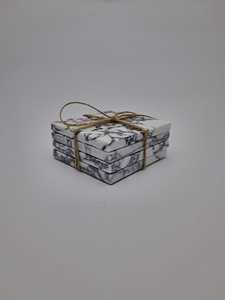 Juego de Posavasos Cuadrados de Mármol Calacatta Viola Hechos a Mano, Elegantes Posavasos de Piedra para Bebidas, Regalo - Product Image 6