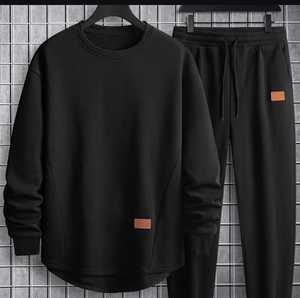 Conjunto Deportivo de Hombre de Alta Calidad, Sudadera con Capucha y Pantalones Deportivos, Corte Regular, Forrado, 100% Algodón Lavado - Product Image 1