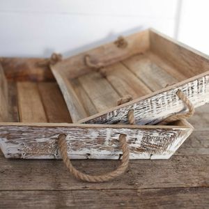 Bandeja de servir de madera encalada nueva con detalle artesanal y acabado rústico perfecto para bodas almuerzos o uso diario - Product Image 3