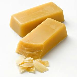 OFERTA CALIENTE AL POR MAYOR TOP VENTAS NATURAL BEESWAX PURO ORGÁNICO SUMINISTRO A GRANEL LISTO PARA EXPORTAR - Product Image 1