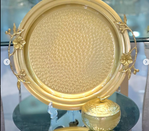 ถาดยืนเค้กทรงโดมทำจากโลหะเงินและทองดีไซน์ดีที่สุดถาดวางเค้กพร้อมลายดอกไม้ - Product Image 3