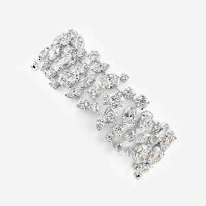 Pulsera clásica para dama de honor, alta joyería, oro blanco 18 quilates y sólido de diamantes de laboratorio de corte ovalado, pulseras delicadas con tachuelas a precio mayorista - Product Image 1