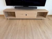 Meuble TV en chêne blanc, console multimédia en bois massif, meubles faits à la main avec des étagères ouvertes et des armoires disponibles en plusieurs tailles