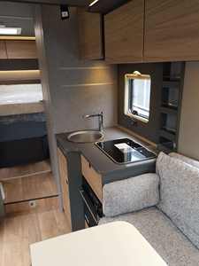 Remolque de Viaje Familiar Ajustable de Lujo De Thleffs Trend 2024, para 4-6 Pasajeros, Emisión Euro 5, Uso Doméstico - Product Image 6