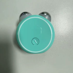 <span class=keywords><strong>Mini</strong></span> dispositivo portátil de tonificación Facial para el hogar, masajeador Facial antienvejecimiento de microcorriente de mano para la eliminación de arrugas de los ojos - Product Image 1