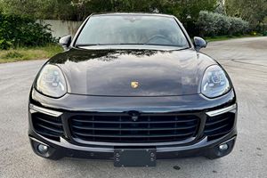 Porsche Cayenne S 2016 Usado, Motor V6 Twin-Turbo, Tracción en las Cuatro Ruedas, Suspensión Neumática con PASM, Mayormente sin Modificar - Product Image 3
