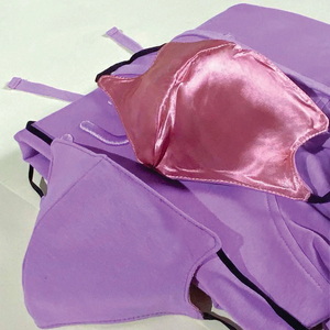 Pull à capuche surdimensionné de luxe pour hommes et femmes en coton polyester avec capuche doublée de satin de soie personnalisée pour l'hiver - Product Image 4