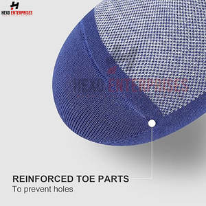 Vente en gros de chaussettes courtes en coton Chaussettes courtes de qualité supérieure avec logo personnalisé imprimé et mode Chaussettes courtes à coupe basse pour hommes - Product Image 5