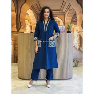 Esta temporada festiva lanzamos un hermoso conjunto de pantalones Kurti para hermosas damas impresionante atuendo perfecto para la Oficina - Product Image 1