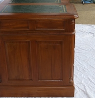 MEUBLES DE REPRODUCTION ANTIQUE BUREAU COLONIAL PARTENAIRE BUREAU FABRIQUÉ EN BOIS MASSIF D'ACAJOU, FABRICANT DE MEUBLES D'INDONÉSIE