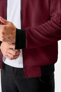 Última Colección Chaqueta Acolchada Unisex de Alta Calidad Estilo Varsity para Invierno con Bolsillos para Hombre - Product Image 3