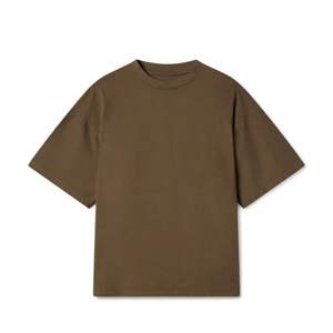Camiseta extragrande suave y cómoda para hombre, ideal para atuendos informales, estilo callejero y ajuste relajado - Product Image 1