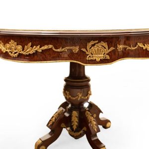 Mesa de Entrada Clásica de Lujo Pintada a Mano en Latón y Madera - Product Image 5