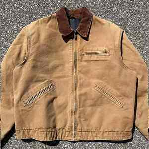 Fabricant de vêtements OEM, veste pour homme personnalisée, vintage, utilitaire, à fermeture éclair, col montant, en polyester durable, coupe-vent, respirante - Product Image 5