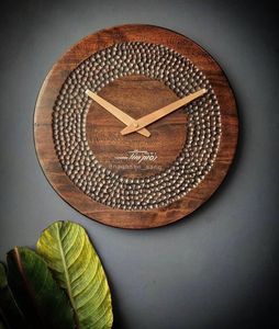 Reloj de Escritorio Rústico de Madera, Decoración Moderna para el Hogar, Reloj de Madera Natural con Diseño Simple y Elegante, Perfecto para Estantes y Oficinas, Nuevo - Product Image 3