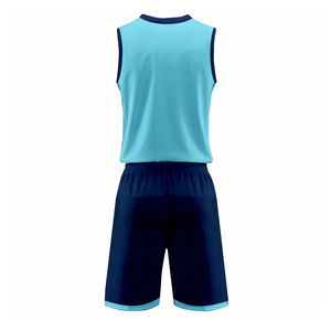 Uniforme de baloncesto de nuevo estilo personalizado más vendido, conjuntos impresos de poliéster 100% con logotipo, venta directa de fábrica desde Pakistán - Product Image 2