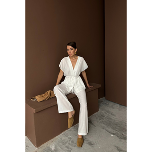 Conjunto de Blusa y Pantalones de Lino para Mujer, Cuello en V, Cintura con Lazo, Color Blanco - Product Image 5