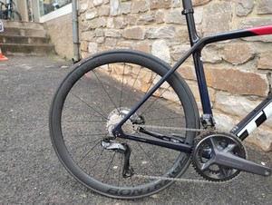 Bicicleta de Calidad Trek Emonda SLR 7 Lista para Enviar - Product Image 3