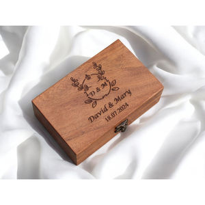 Boîte à mémoire en bois en forme de rectangle conçue sur mesure de qualité assurée polie naturelle pour l'usage de bijoux - Product Image 1