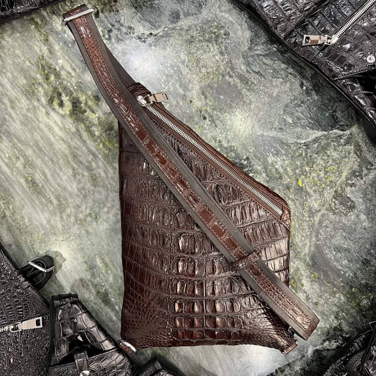 น้ำตาลอ่อน