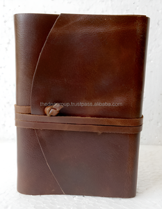 Carnet de notes vintage à couverture rigide en cuir souple marron véritable avec fermeture à sangle à rabat mignon planificateur en papier école bureau utilisation intemporelle - Product Image 1