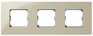 Cornice compatta color avorio, 3 elementi, con cornice 85x233mm. (Simon 27 Play 2700630-031) - Product Image 1