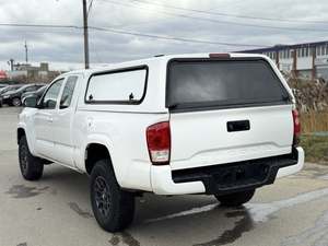 Venta Especial Camioneta Toyota Tacoma SR Access Cab 2024 de 4 Cilindros y Tracción en las 4 Ruedas (Nueva/Usada) EN VENTA - Product Image 3
