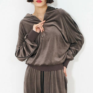 Derniers sweats à capuche pour femmes en velours personnalisés avec fermeture éclair sur le côté Prix bas Sweats à capuche tendance et à la mode pour femmes Logo personnalisé - Product Image 6