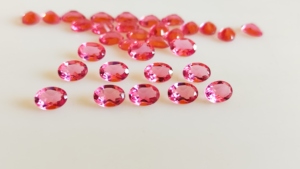 อัญมณีควอตซ์สังเคราะห์นาโนแซฟไฟร์สีชมพูทรงวงรีเกรดสูง1กะรัตเครื่องประดับสำหรับปลูกในห้องปฏิบัติการ - Product Image 2