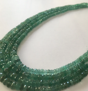 สร้อยคอลูกปัดมรกตหายากมากน้ำหนัก265กะรัตขนาด3มม. ถึง5.5มม. ยาว19นิ้วถึง21นิ้ว - Product Image 1