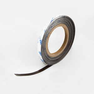 Nastro Magnetico in Neodimio Autoadesivo 10.000x10x0,5mm - Product Image 1