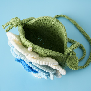 Hand-made Crochet Camellia Flower Satchel Crossbody Bolsa Headphone Knitted Satchel Crochet Change Purse Mobile Phone Case <strong>Tas</strong> - Product Image 3