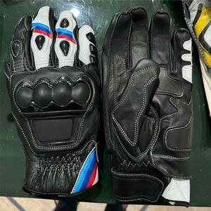 Gants de moto pour hommes, écran tactile, hiver, chauds, imperméables, coupe-vent, protection UV, poignées - Product Image 1