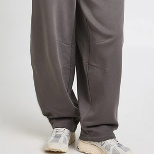 Conjunto Deportivo Cálido y Cómodo de Sudadera y Pantalones Jogger de Alta Calidad para Mujer / Conjunto de 2 Piezas de Corte Holgado para un Estilo Elegante para Compradores al por Mayor - Product Image 4