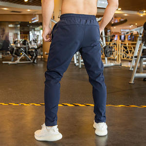 Vente en gros 450 grammes de pantalons de survêtement en coton éponge épais pantalons de survêtement personnalisés de haute qualité pour hommes - Product Image 1