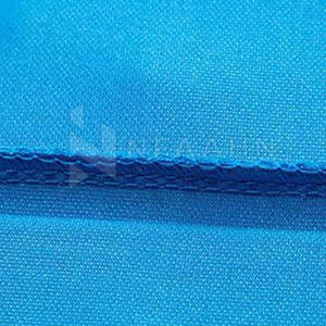 Polo d'affaires décontracté pour hommes avec un design épuré idéal évacuant l'humidité pour le bureau ou les réunions - Product Image 6