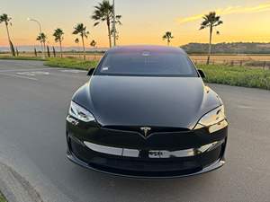 รถยนต์ไฟฟ้าเทสล่า รุ่น Model-X ปี 2024 ขับเคลื่อนสี่ล้อแบบดูอัลมอเตอร์ ภายในระดับพรีเมียม ไมล์น้อย - Product Image 4