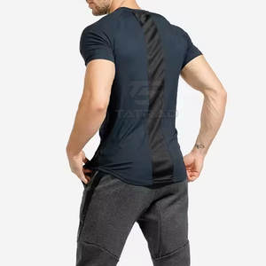 T-shirts de sport pour hommes en coton 100% - Vêtements de sport légers, séchage rapide et respirant, haute qualité, fabriqués au Pakistan - Product Image 4