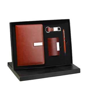 Conjunto de regalo promocional de 4 piezas de lujo Embalaje elegante Ideal para reuniones de negocios Eventos y obsequios corporativos - Product Image 6