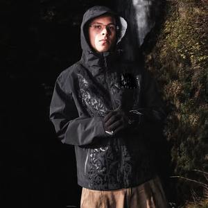 Manteau de pluie coupe-vent personnalisé de qualité supérieure imperméable pour hommes veste coupe-vent imperméable et 100% coton personnalisé - Product Image 3